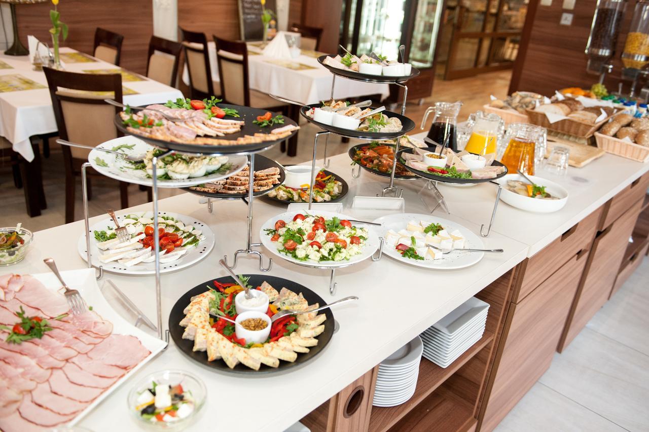 Hotel Rad Grudziadz Ngoại thất bức ảnh